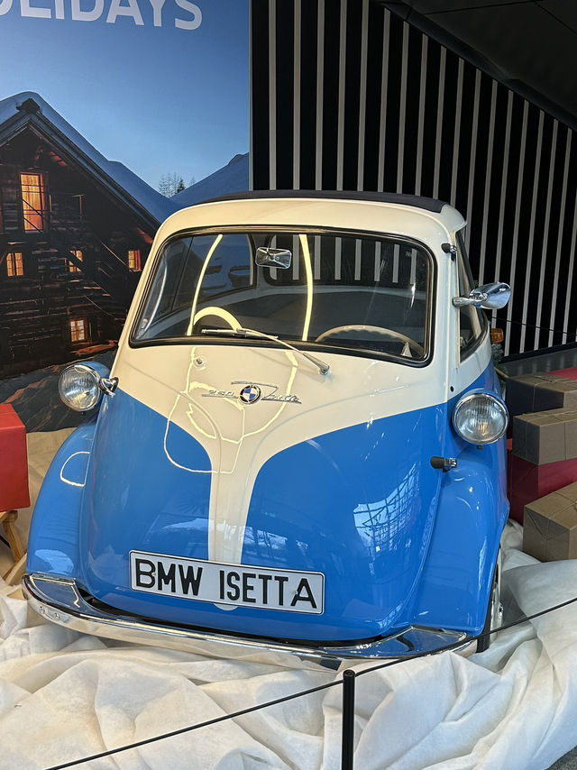 BMW Welt: Where Gravity Takes A Coffee Break