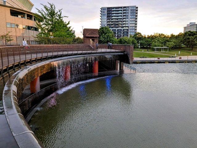 富山 | 富岩運河環水公園，市民約會休憩的好去處