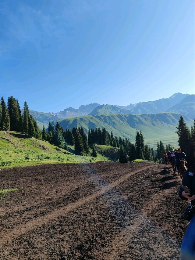 A Horseback Journey to Fairy Lake