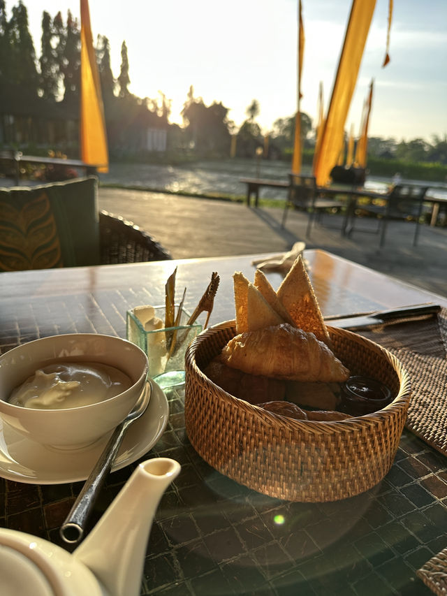 Sunrise above rice fields, my hotair balloon experience 