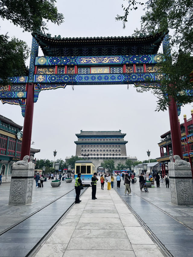 Qianmen Street – ถนนคนเดินเก่าแก่ใจกลางปักกิ่ง