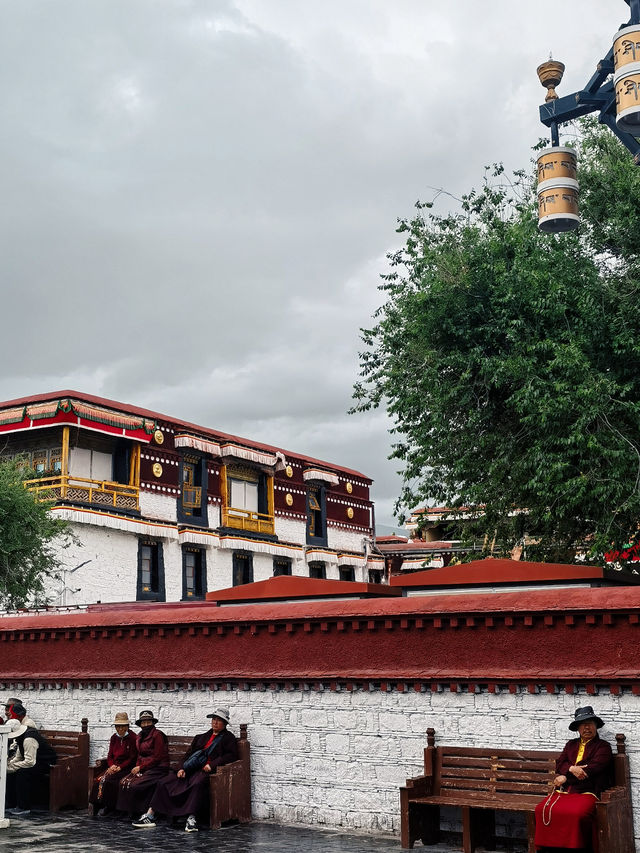 Tibet, You’re standing in the shadow of history 🇨🇳✨