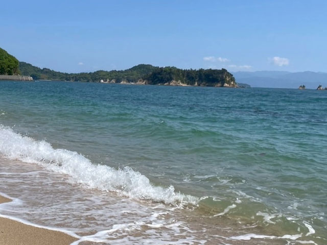 瀬戸内海に抱かれる休日、県民の浜でのんびり海時間