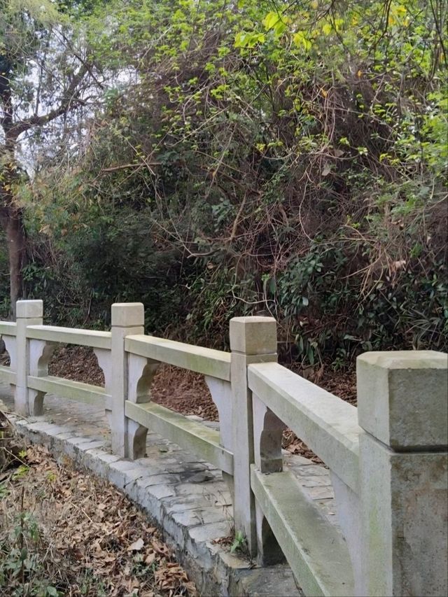 Cheung Chau's Mini Greatwall, a wonder on its own