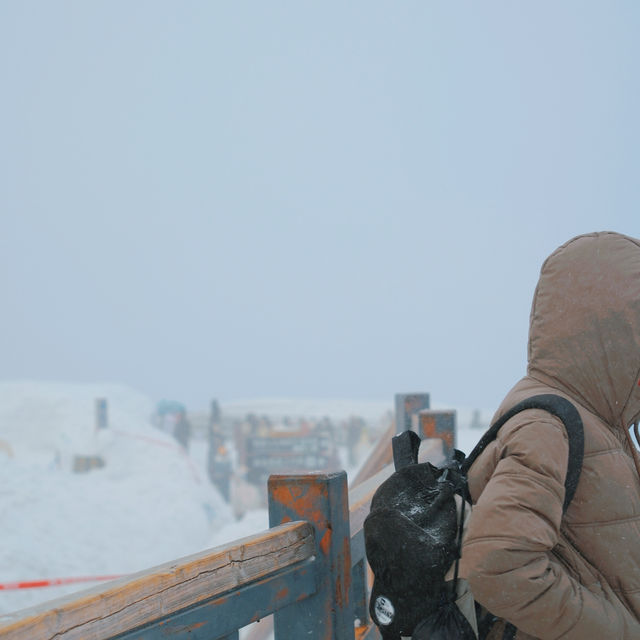 ภูเขาหิมะมังกรหยก (Jade Dragon Snow Mountain)