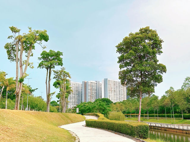 Fresh Air & Peace at Tropicana Heights Central Park ✨🌳