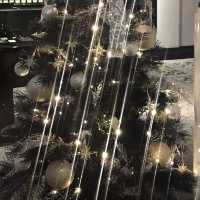 横浜元町で過ごす、心温まるクリスマスと年末のセール 🎄 横浜元町クリスマスツリーアーカイブ