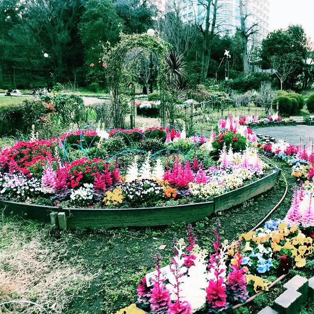 🌸 春の東京散歩 — 東京プリンス芝公園・増上寺・東京タワー 🌸 春の東京散歩 — 東京プリンス芝公園・増上寺・東京タワー