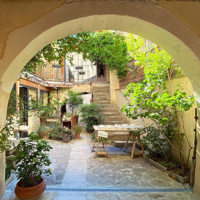 Discovering the Artisan Charm of Saint Quentin la Poterie