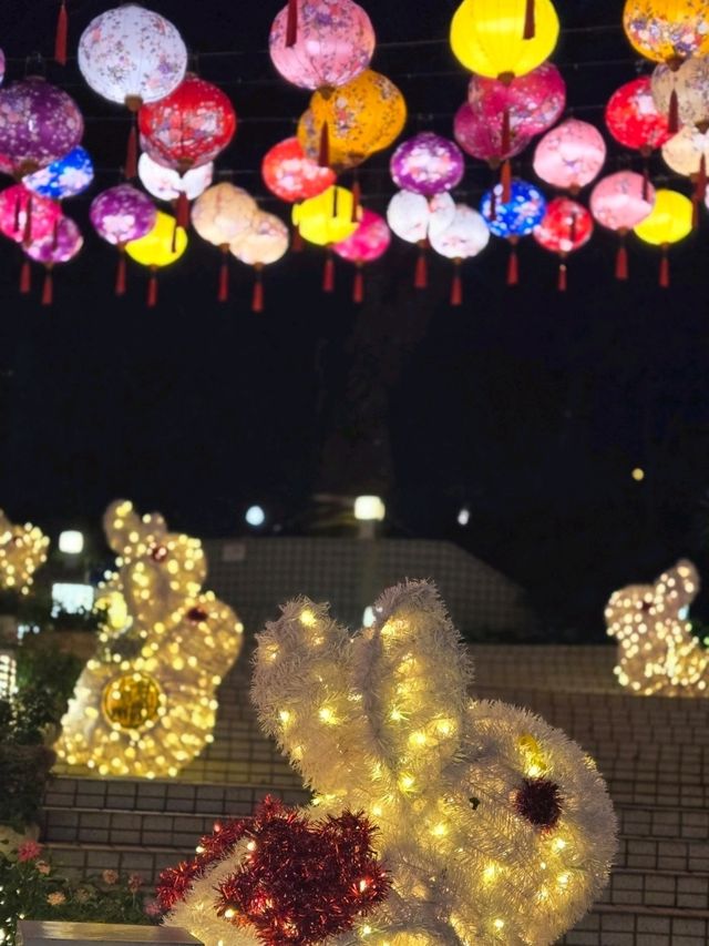 🌃金鐘香港公園2025中秋「巨兔金魚」燈飾等你嚟打卡 🌃金鐘香港公園2025中秋「巨兔金魚」燈飾等你嚟打卡