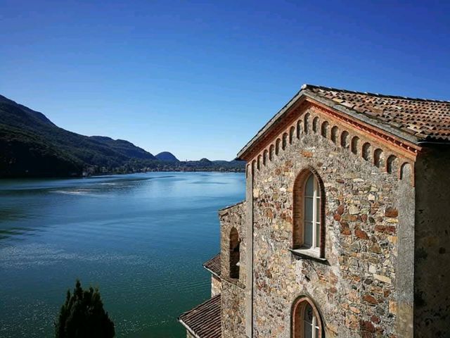 Stunning Lakeside Stunning Lakeside