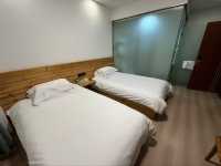 ที่พัก Tangkou บริการดี มีของใช้ขายราคาถุกด้วย