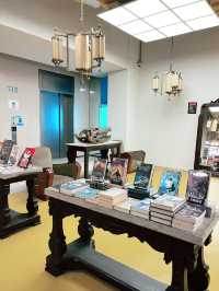 BookXcess LaLaport: Instagrammable Escape for Book Lovers 