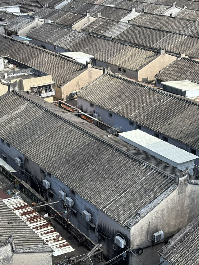 เดินตลาด Huaqing Agricultural Products Market