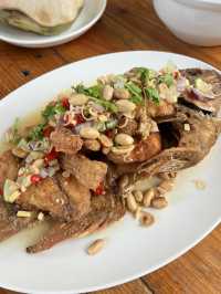 ร้านอาหารวิวดีโซนแม่วาง