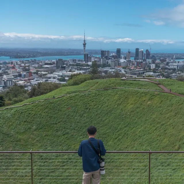 A panoramic view of Auckland