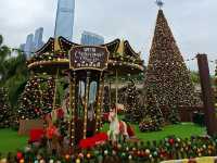 A Metropolitan Mirage: The Enchanted Glade of WestK Christmas Forest 2025 