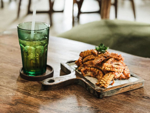 Abeey Coffee & Eatery Depok Abeey Coffee & Eatery Depok