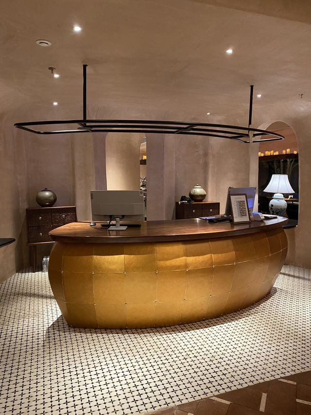 丹霞山江畔最棒的酒店- 悠然江畔設計師藝術酒店 丹霞山江畔最棒的酒店- 悠然江畔設計師藝術酒店