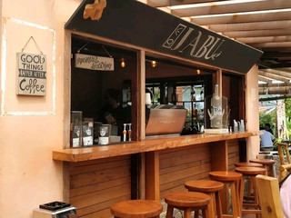 KAFE YANG CANTIK DI BERASTAGI. 。
