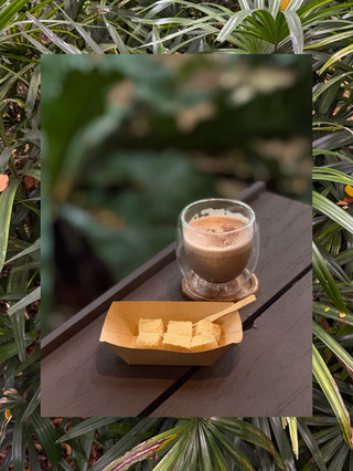 A Japanese-style cafe with a garden atmosphere in the Bang Khun Non area. 🍵🍃💚