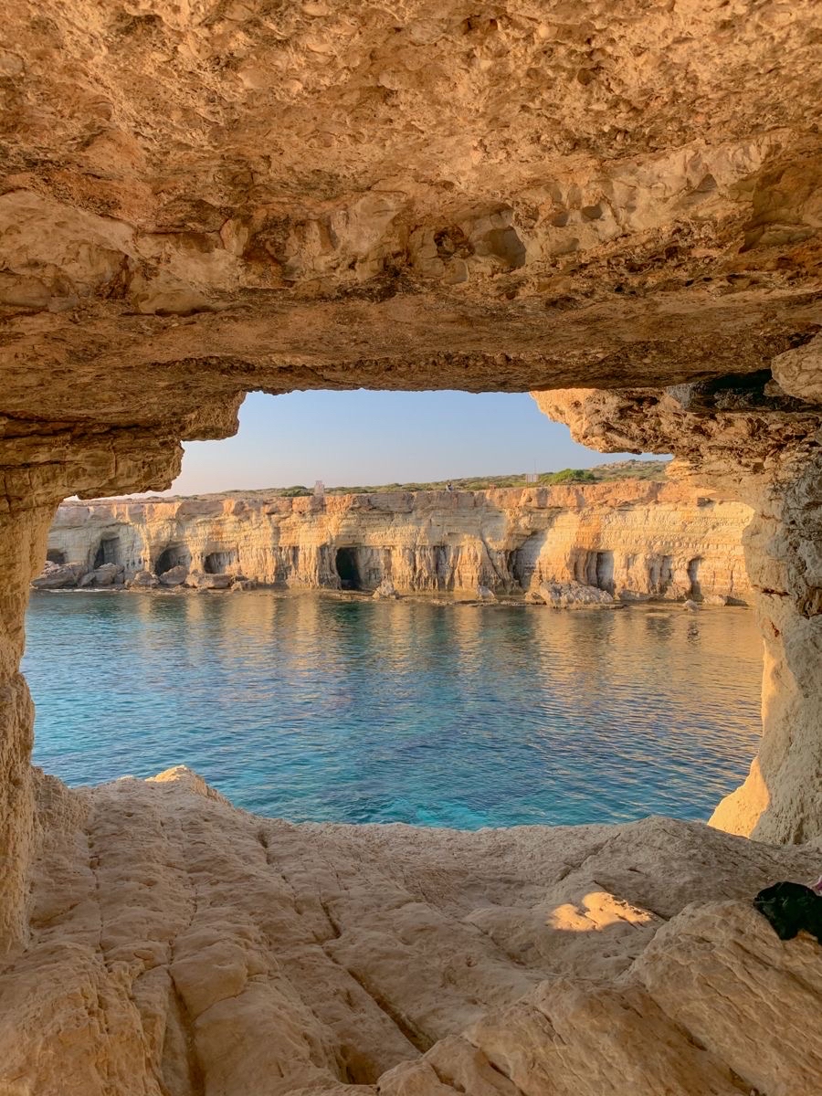 🌺 Cyprus