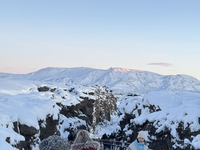 🌿🇮🇸 THINGVELLIR NATIONAL PARK – WHERE ICELAND’S HISTORY MEETS NATURE 🌿🇮🇸 THINGVELLIR NATIONAL PARK – WHERE ICELAND’S HISTORY MEETS NATURE