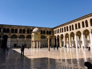 มัสยิดอุมัยยาด ดามัสกัส — ผลงานชิ้นเอกทางศาสนาอิสลามเหนือกาลเวลา 🕌✨