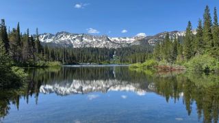 Hiking in Mammoth Lakes, California.