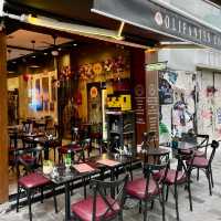 Café Charm: Taksim's Hidden Delight