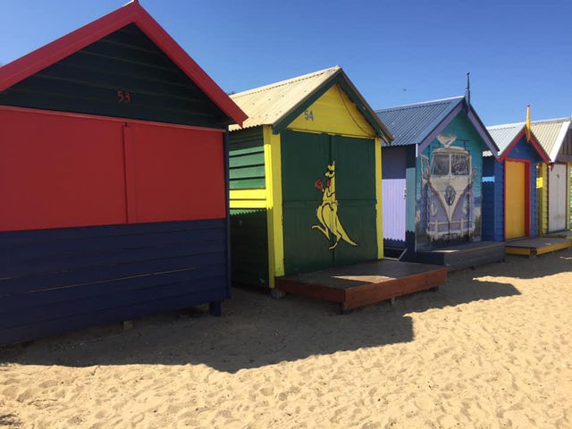 Decent: Brighton Bathing Boxes 🇦🇺