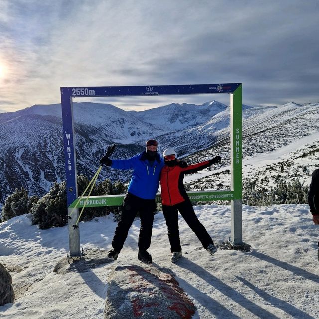 Skiing in Borovets