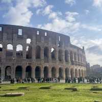 Gazing upon the Colosseum 