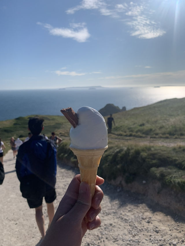 A Perfect London Day Trip to Durdle Door