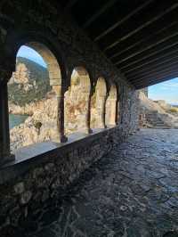 PORTOVENERE : A Castle at the peak of an Italian coast