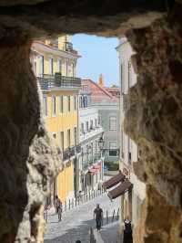 Castelo de São Jorge: Lisbon’s Majestic Hilltop Fortress