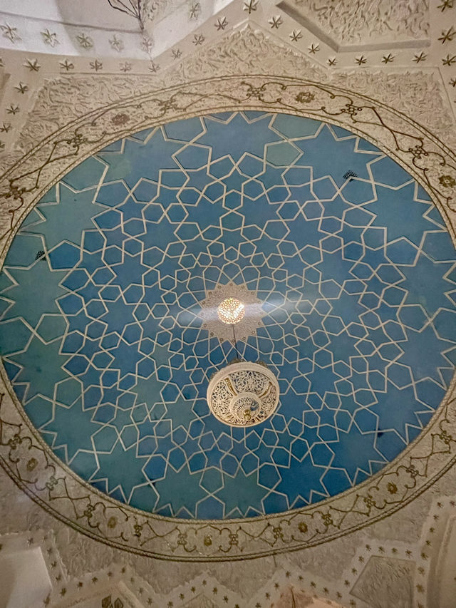 The Gumbaz Synagogue