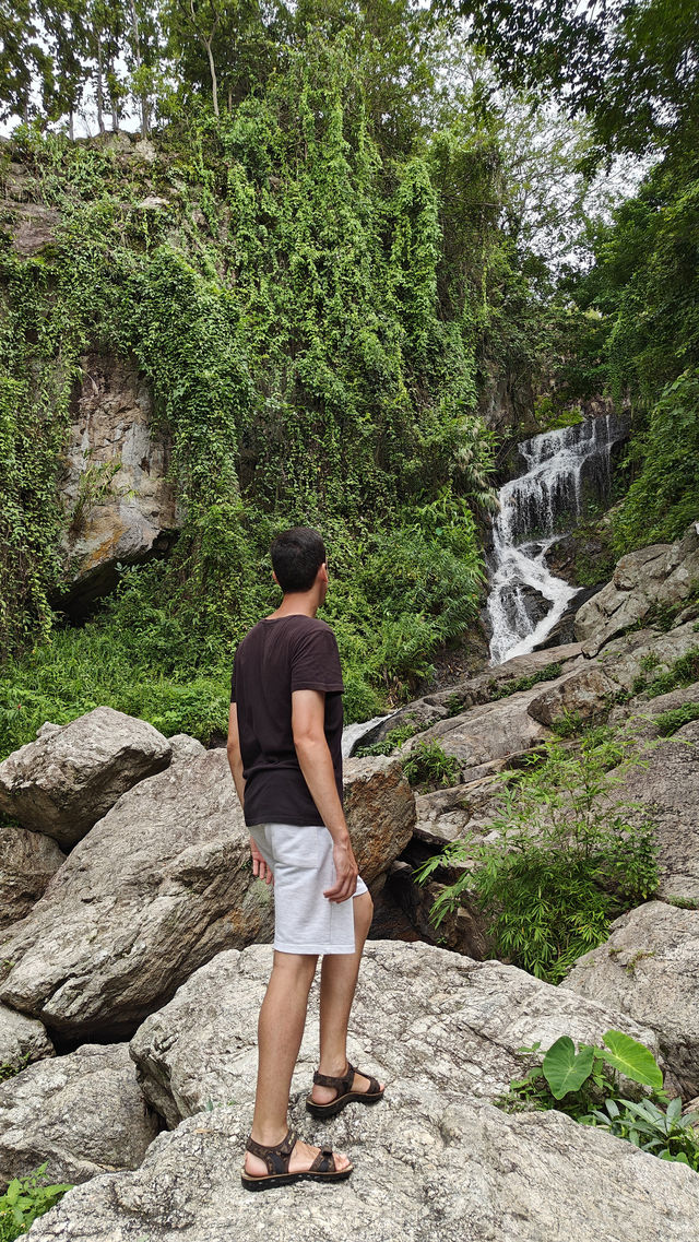 Island or Mountains? How to Choose Your Thailand Adventure 🇹🇭🏝️⛰️