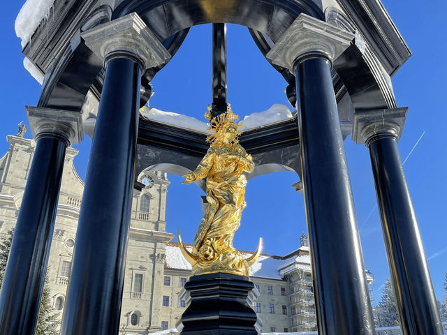 รีวิวเที่ยว Einsiedeln: เมืองแห่งศรัทธา 🍃⛪🍪