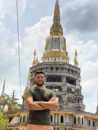 Why Wat Khao Takiap Pagoda Is a Must-See but Beware the Monkeys