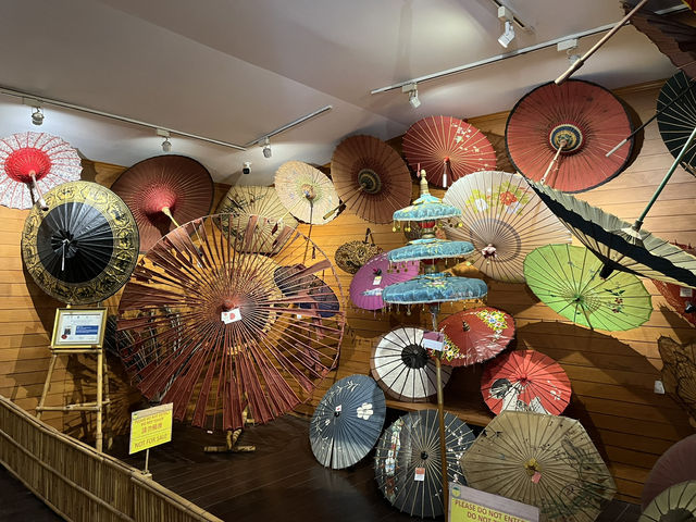 Bo Sang Umbrella Making Centre – A Colorful Handicraft Tradition  