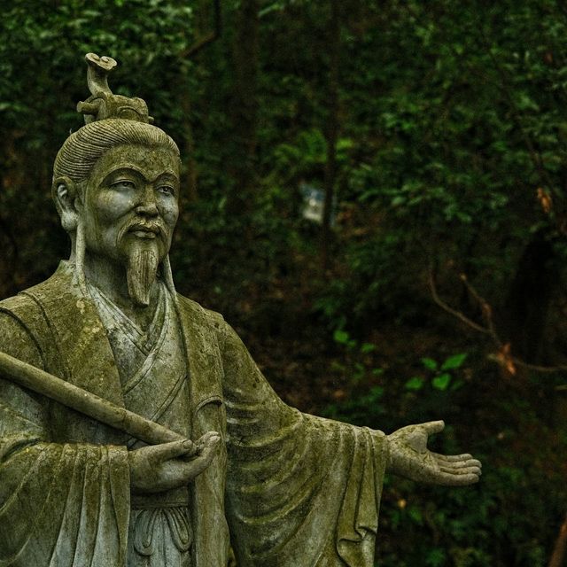 Echoes in Stone – The Statues of Yushan County 🗿🌿