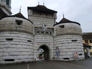 🇨🇭 คู่มือโซโลธูร์น — เมืองประวัติศาสตร์ของสวิสริมแม่น้ำอาเร