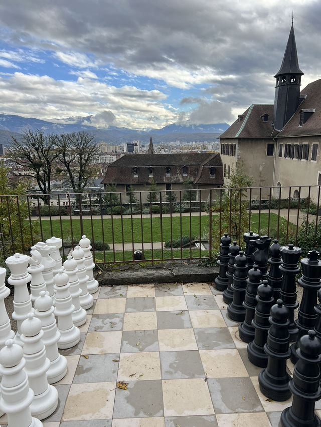 🇫🇷 전망 최고의 도피네 지역 박물관