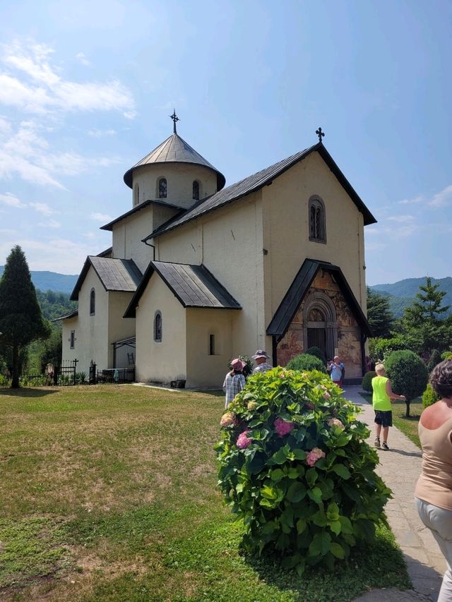 Step Into History at Morača Monastery: Vibes, Views & Ultimate Calm ✨⛪️ Step Into History at Morača Monastery: Vibes, Views & Ultimate Calm ✨⛪️