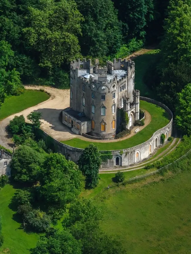 Bath countryside 🏰 Stay in a super cool 🅰️irbnb and enjoy country life.