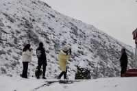 冬日之雪，讓玉科疑似潑墨山水中