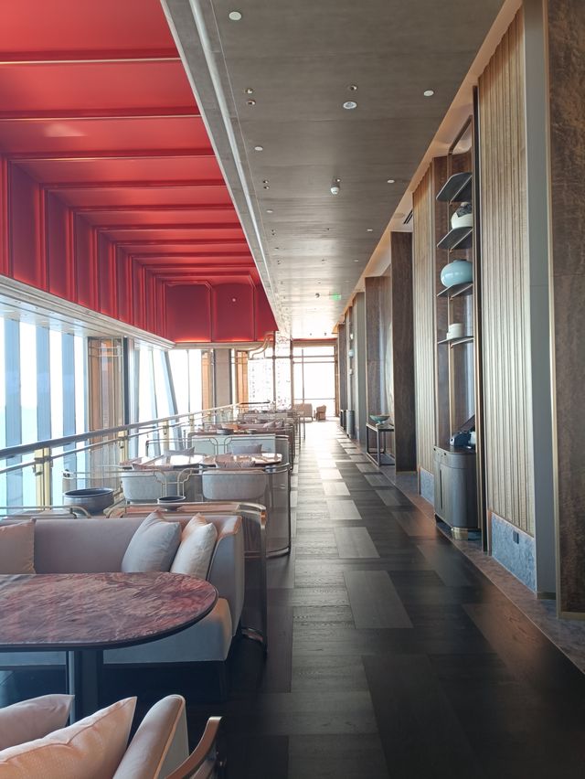 青島酒店中的絕代雙驕之一：紅與金，青島釣魚台酒店
