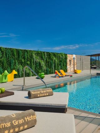🌟 Balearic Bliss: Top Stay in Sant Llorenc! 🏖️