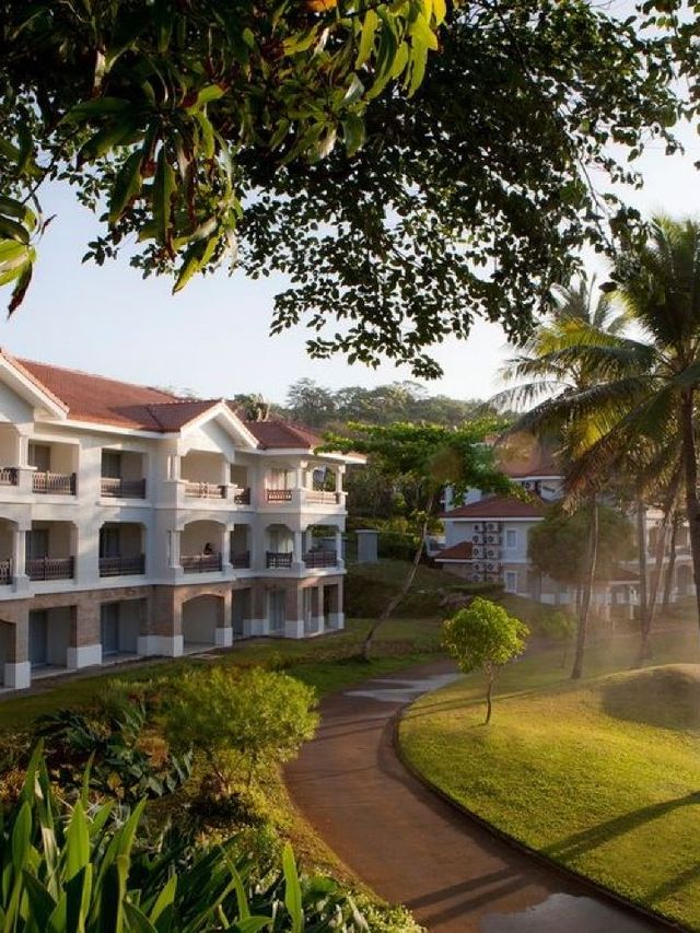 🏖️ Boracay's Best: Fairways & Bluewater Resort 🌴